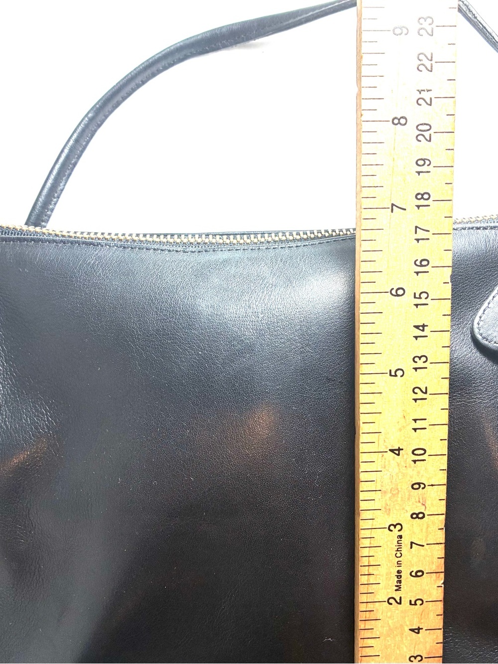 Vintage Coach Slim Black Leather Crossbody Shoulder Bag #0945-003 - Picture 11 of 13